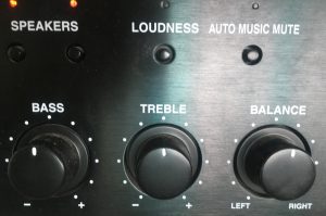 Bass, treble and balance settings